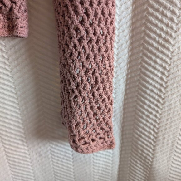 Vintage Pink Crochet Floral pearl Cardigan Sweater Cottage core Grandma Soft - Picture 8 of 12